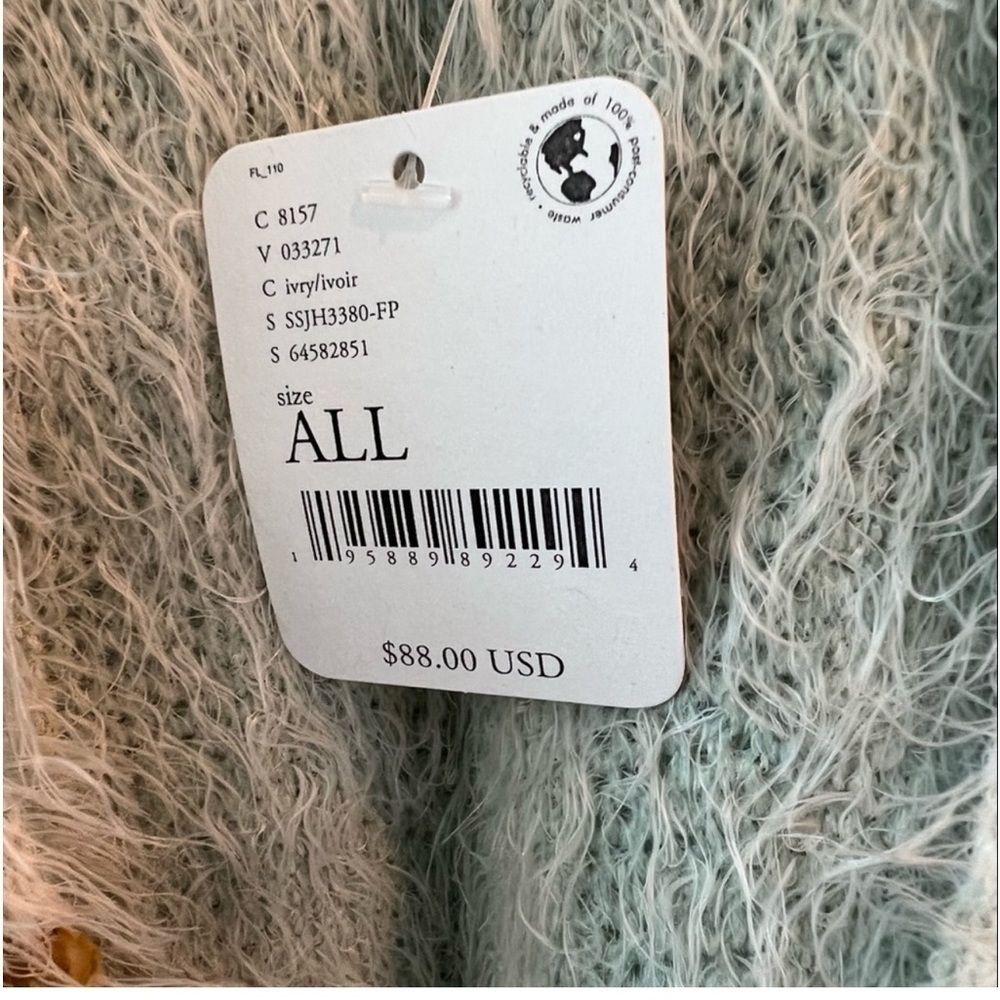 Free People White Kimono Diamondback Cozy Sweater Ivory One Size Poncho NWT - Picture 10 of 14